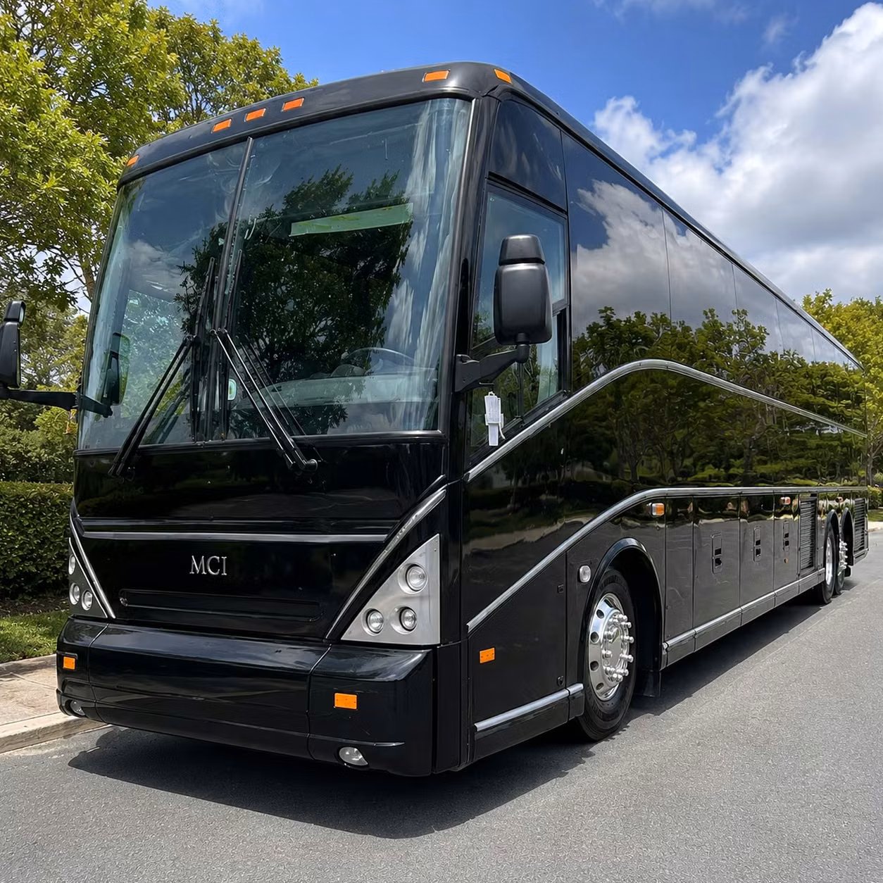 corporate group transportation for louisville s booming business community