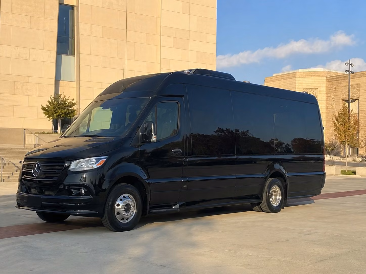 louisville corporate transportation