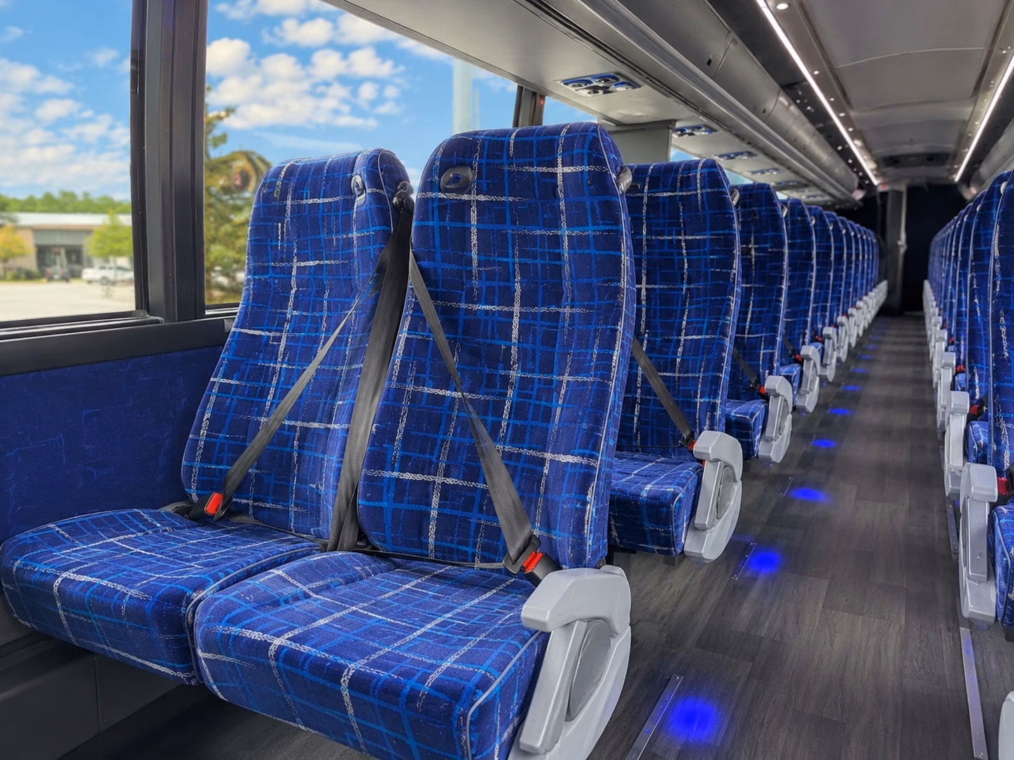 louisvillecharter bus rental