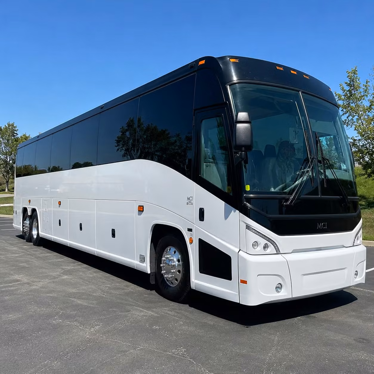 multi stop airport shuttles for hotels venues and event sites across louisville